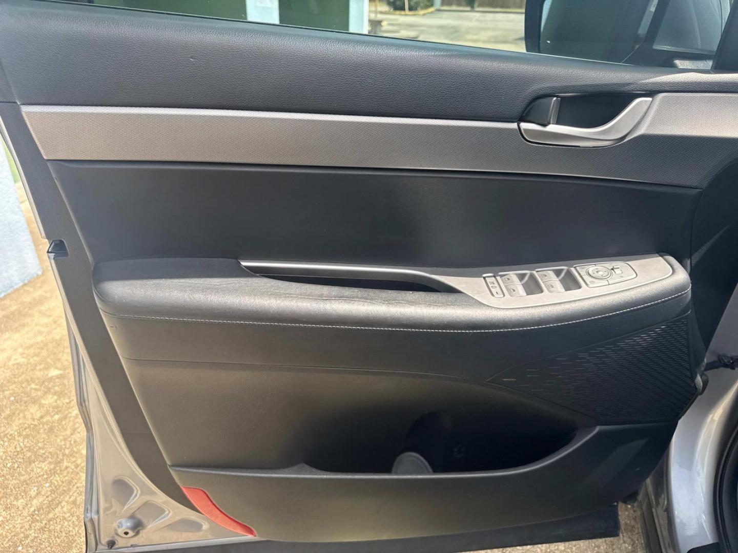 2020 Silver /Black Hyundai Palisade SEL FWD (KM8R24HE1LU) , Automatic transmission, located at 6904 Johnston St., Lafayette, LA, 70503, (337) 988-1960, 30.143589, -92.100601 - Photo#27