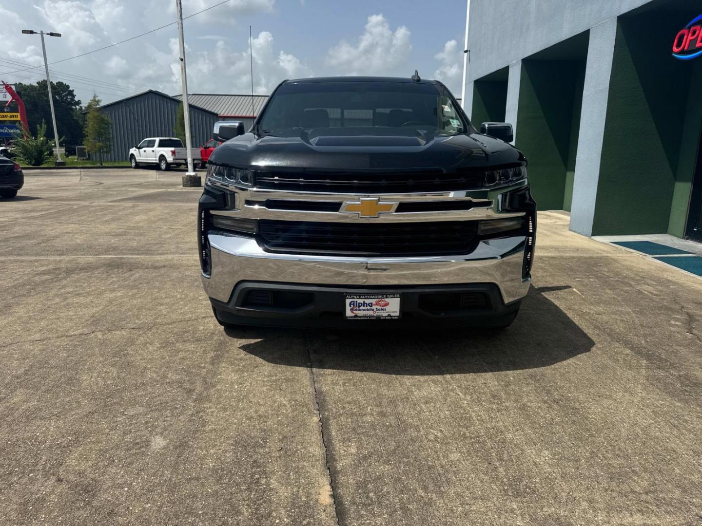 2019 Black /Jet Black Chevrolet Silverado 1500 2WD Crew Cab 147 LT (3GCPWCEKXKG) , N/A transmission, located at 6904 Johnston St., Lafayette, LA, 70503, (337) 988-1960, 30.143589, -92.100601 - Photo#4