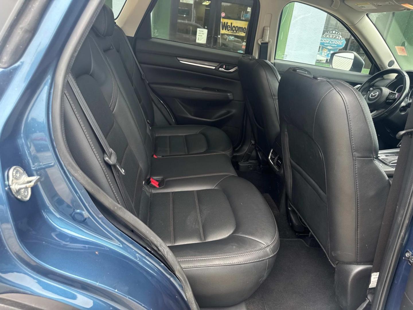 2018 Deep Crystal Blue Mica /Black Mazda CX-5 Grand Touring AWD (JM3KFBDM3J0) , Automatic transmission, located at 6904 Johnston St., Lafayette, LA, 70503, (337) 988-1960, 30.143589, -92.100601 - Photo#15