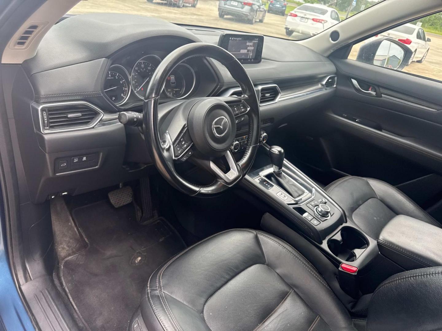 2018 Deep Crystal Blue Mica /Black Mazda CX-5 Grand Touring AWD (JM3KFBDM3J0) , Automatic transmission, located at 6904 Johnston St., Lafayette, LA, 70503, (337) 988-1960, 30.143589, -92.100601 - Photo#24