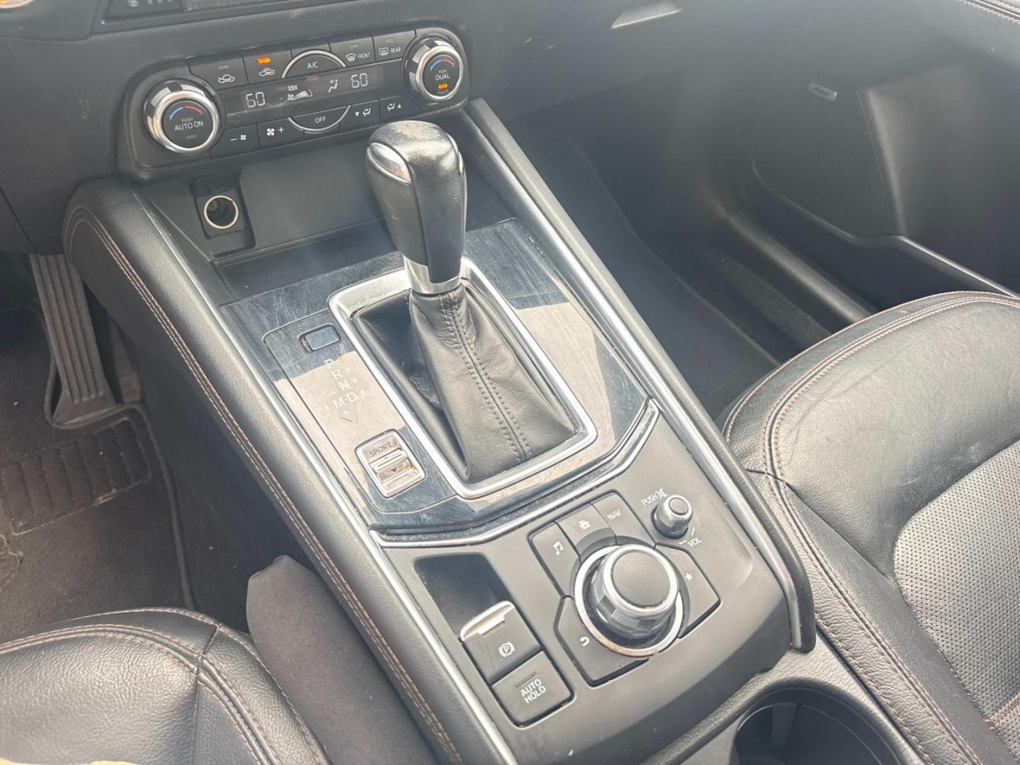 2018 Deep Crystal Blue Mica /Black Mazda CX-5 Grand Touring AWD (JM3KFBDM3J0) , Automatic transmission, located at 6904 Johnston St., Lafayette, LA, 70503, (337) 988-1960, 30.143589, -92.100601 - Photo#31