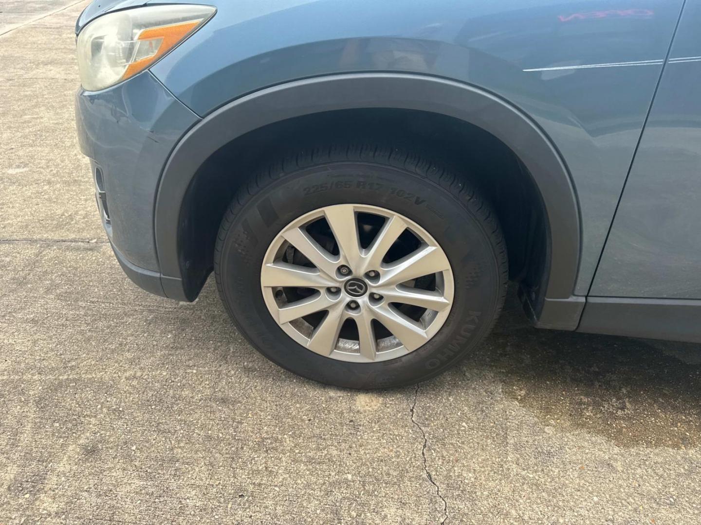 2016 Blue Reflex Mica /Black Mazda CX-5 FWD 4dr Auto Touring (JM3KE2CYXG0) , Automatic transmission, located at 6904 Johnston St., Lafayette, LA, 70503, (337) 988-1960, 30.143589, -92.100601 - Photo#7