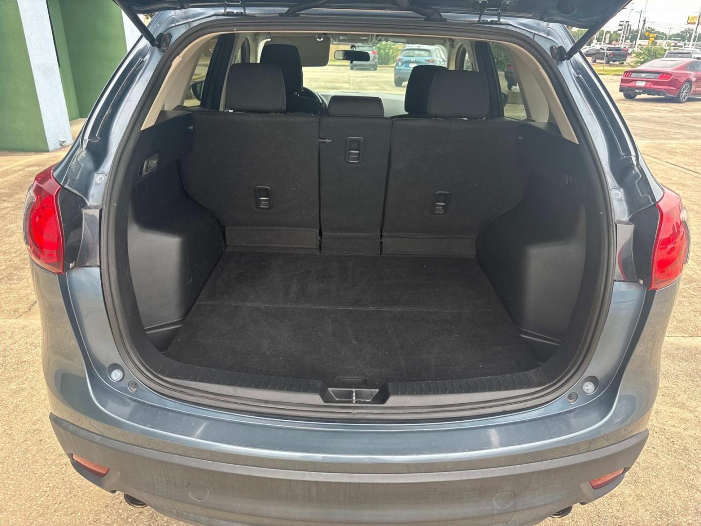 2016 Blue Reflex Mica /Black Mazda CX-5 FWD 4dr Auto Touring (JM3KE2CYXG0) , Automatic transmission, located at 6904 Johnston St., Lafayette, LA, 70503, (337) 988-1960, 30.143589, -92.100601 - Photo#14