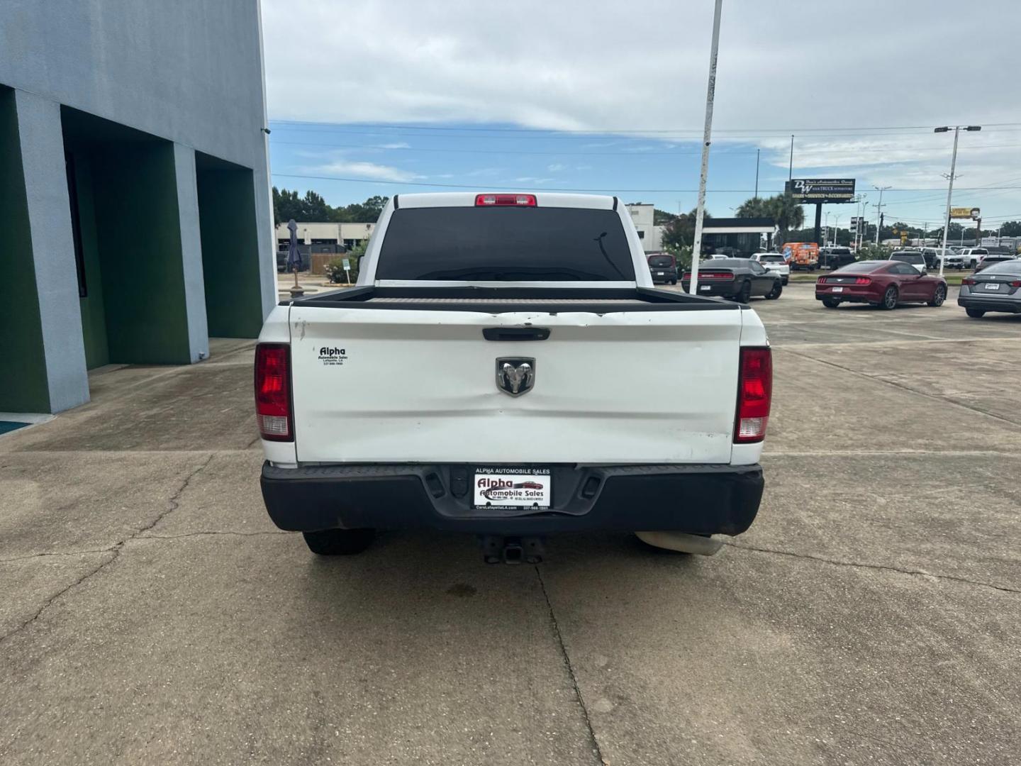 2017 Bright White Clearcoat /Diesel Gray/Black Ram 1500 Tradesman 4x2 Crew Cab 5'7 Box (1C6RR6KG9HS) , N/A transmission, located at 6904 Johnston St., Lafayette, LA, 70503, (337) 988-1960, 30.143589, -92.100601 - Photo#10