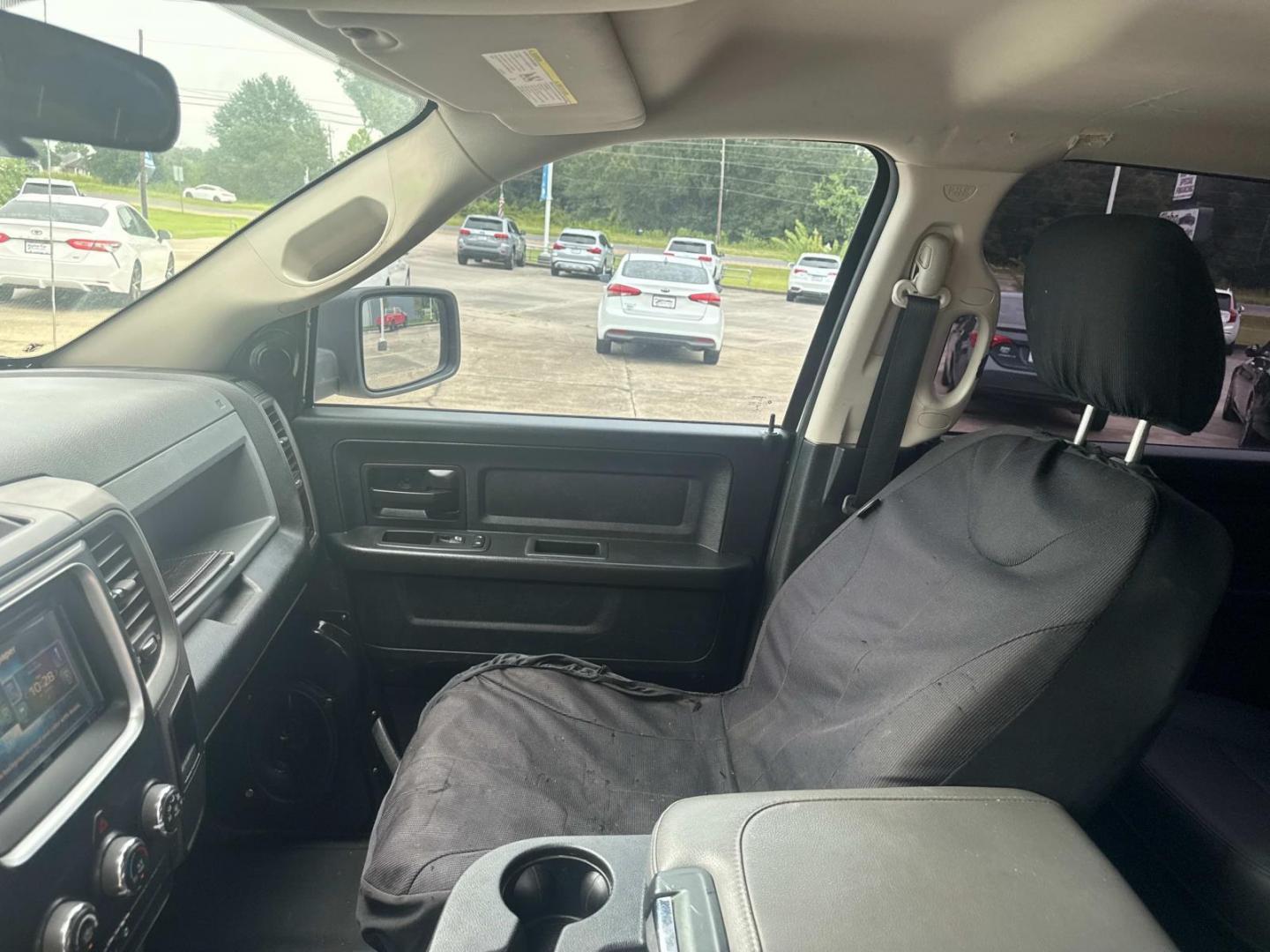 2017 Bright White Clearcoat /Diesel Gray/Black Ram 1500 Tradesman 4x2 Crew Cab 5'7 Box (1C6RR6KG9HS) , N/A transmission, located at 6904 Johnston St., Lafayette, LA, 70503, (337) 988-1960, 30.143589, -92.100601 - Photo#22