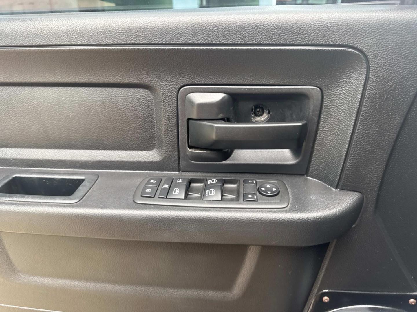 2017 Bright White Clearcoat /Diesel Gray/Black Ram 1500 Tradesman 4x2 Crew Cab 5'7 Box (1C6RR6KG9HS) , N/A transmission, located at 6904 Johnston St., Lafayette, LA, 70503, (337) 988-1960, 30.143589, -92.100601 - Photo#26