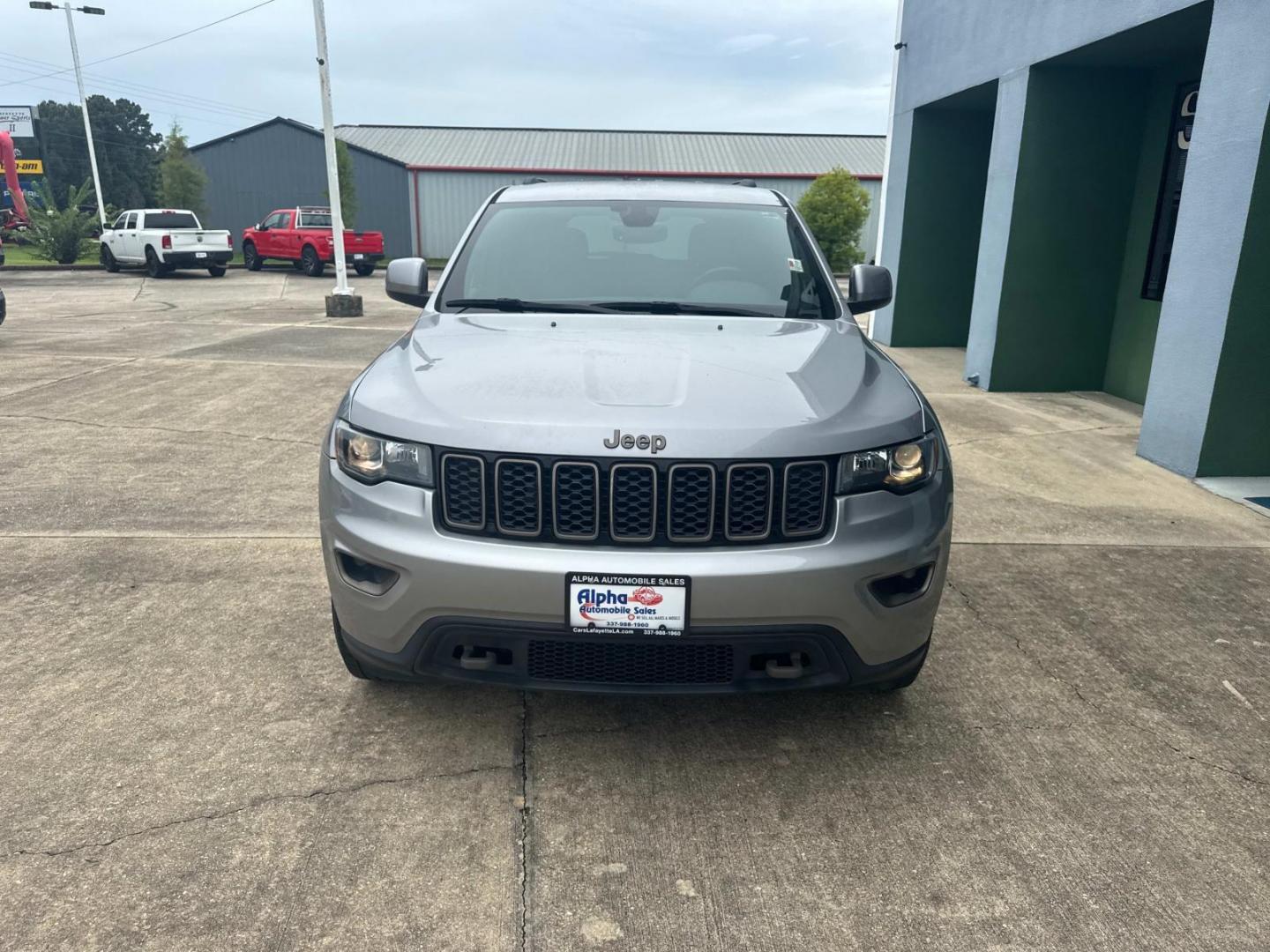 2017 Billet Silver Metallic Clearcoat /Black Jeep Grand Cherokee 75th Anniversary Edition 4x2 *Ltd Avail* (1C4RJEAG6HC) , N/A transmission, located at 6904 Johnston St., Lafayette, LA, 70503, (337) 988-1960, 30.143589, -92.100601 - Photo#2