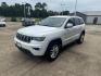 2017 Bright White Clearcoat /Black Jeep Grand Cherokee Laredo 4x2 (1C4RJEAG1HC) , N/A transmission, located at 6904 Johnston St., Lafayette, LA, 70503, (337) 988-1960, 30.143589, -92.100601 - Photo#4