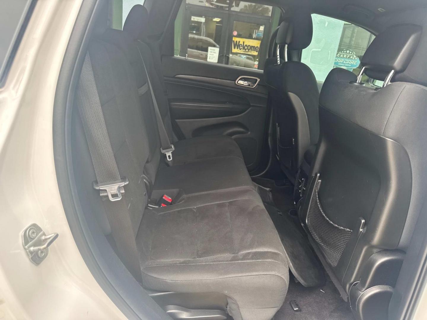 2017 Bright White Clearcoat /Black Jeep Grand Cherokee Laredo 4x2 (1C4RJEAG1HC) , N/A transmission, located at 6904 Johnston St., Lafayette, LA, 70503, (337) 988-1960, 30.143589, -92.100601 - Photo#14