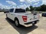 2021 Oxford White /Black/Medium Dark Slate Ford F-150 LARIAT 2WD SuperCrew 5.5' Box (1FTEW1C5XMF) , Automatic transmission, located at 6904 Johnston St., Lafayette, LA, 70503, (337) 988-1960, 30.143589, -92.100601 - Photo#4