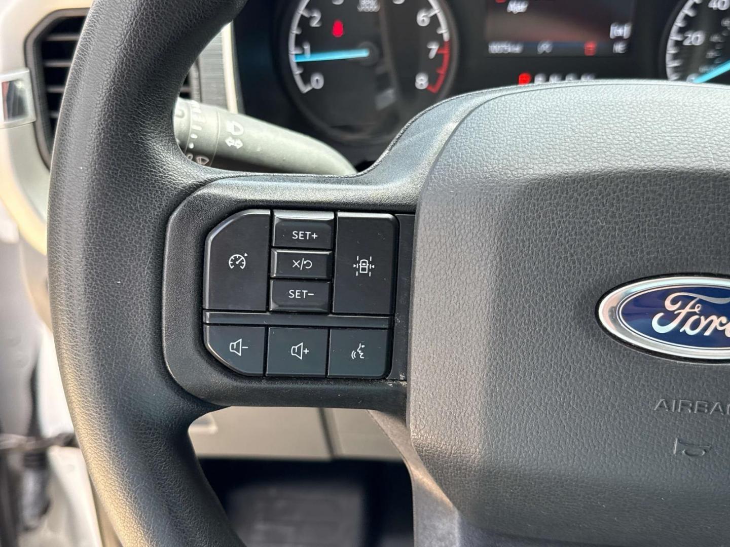 2021 Oxford White /Black/Medium Dark Slate Ford F-150 LARIAT 2WD SuperCrew 5.5' Box (1FTEW1C5XMF) , Automatic transmission, located at 6904 Johnston St., Lafayette, LA, 70503, (337) 988-1960, 30.143589, -92.100601 - Photo#20