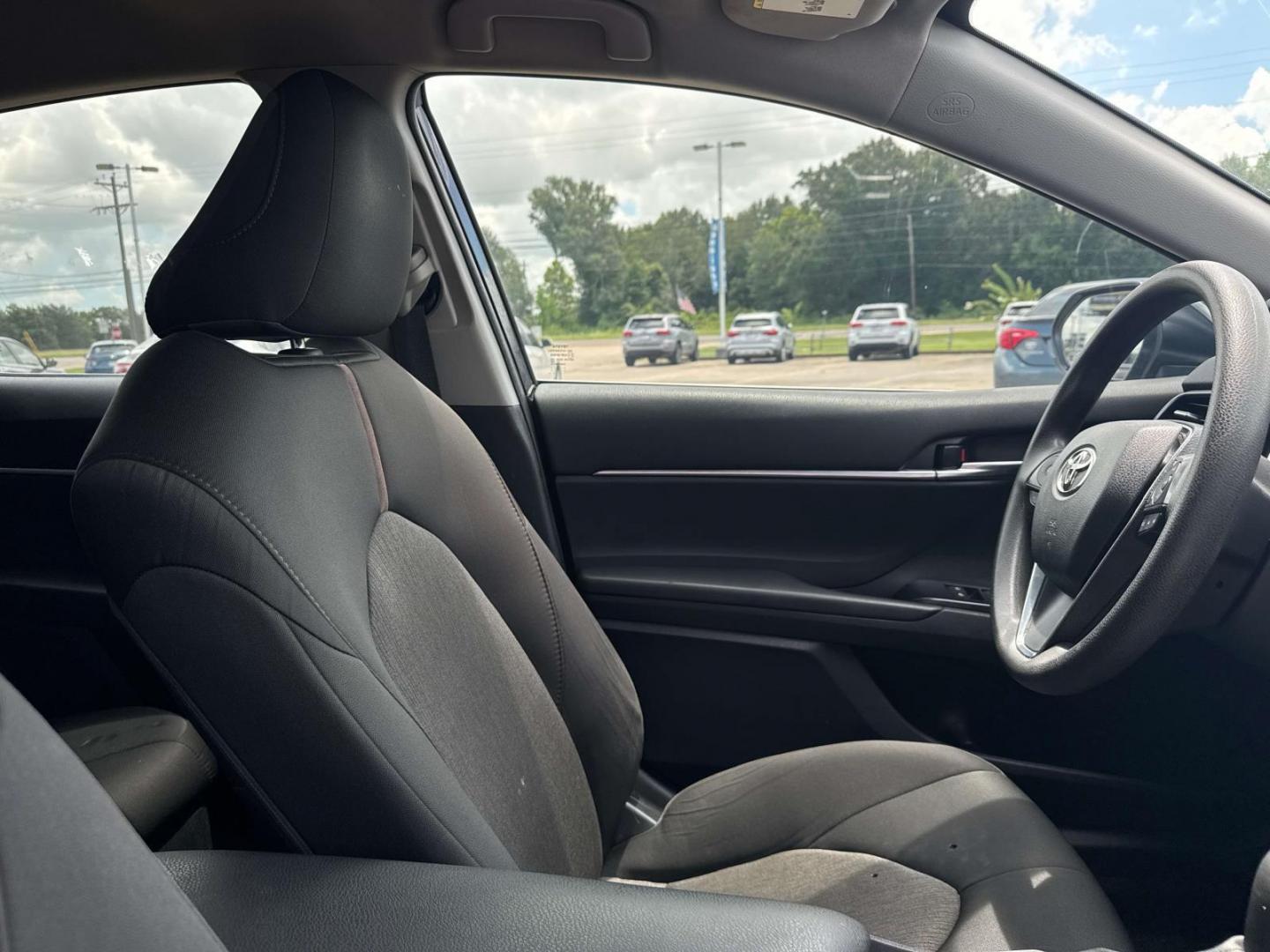 2020 Midnight Black Metallic /Black Toyota Camry Hybrid LE CVT (Natl) (4T1C31AK8LU) , Automatic transmission, located at 6904 Johnston St., Lafayette, LA, 70503, (337) 988-1960, 30.143589, -92.100601 - Photo#13