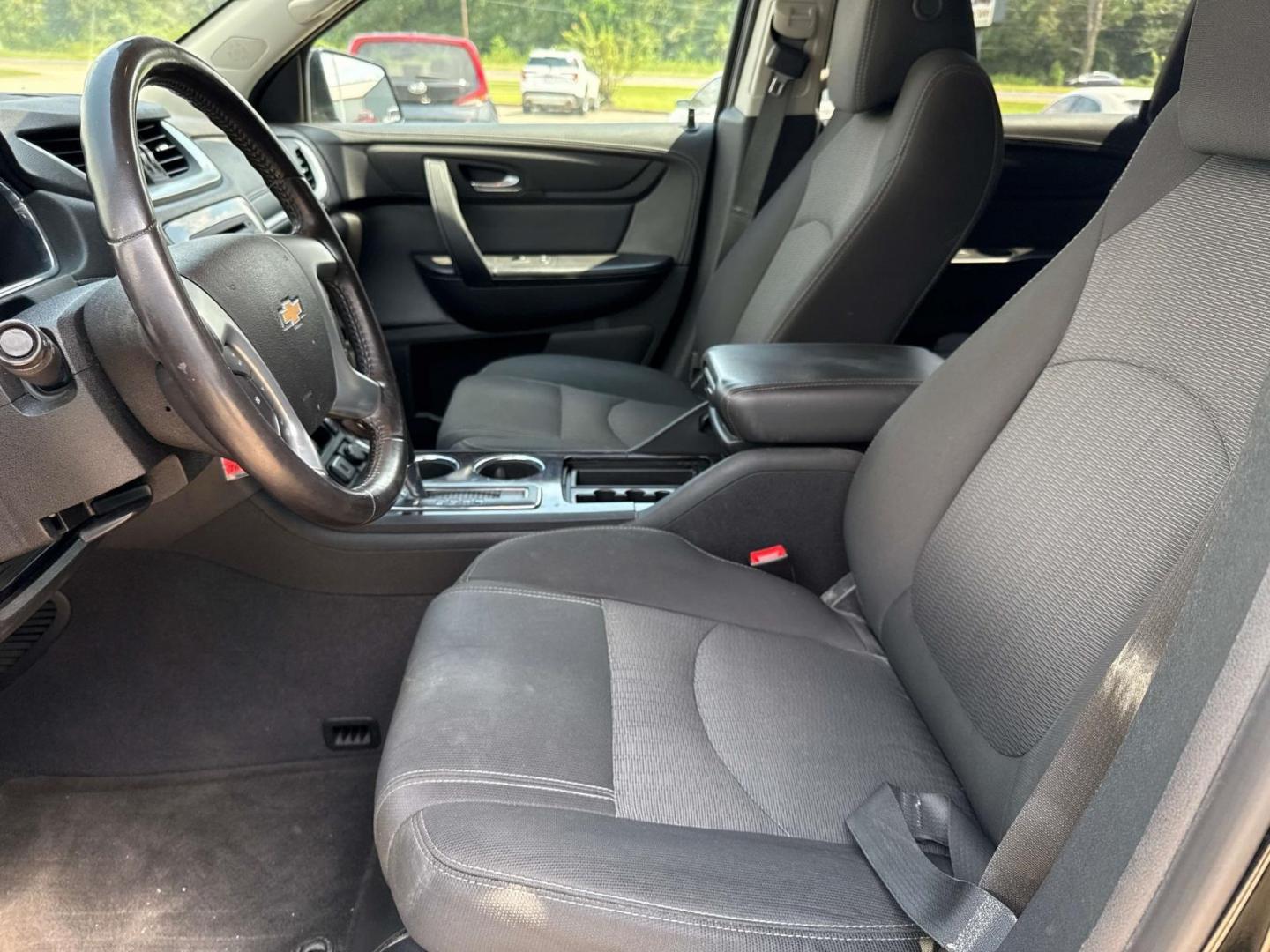 2017 Mosaic Black Metallic /Ebony Chevrolet Traverse AWD 4dr LT w/1LT (1GNKVGKD3HJ) , Automatic transmission, located at 6904 Johnston St., Lafayette, LA, 70503, (337) 988-1960, 30.143589, -92.100601 - Photo#14
