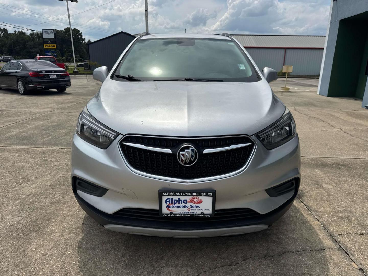 2020 Quicksilver Metallic /Ebony Buick Encore FWD 4dr Preferred (KL4CJASB1LB) , Automatic transmission, located at 6904 Johnston St., Lafayette, LA, 70503, (337) 988-1960, 30.143589, -92.100601 - Photo#4