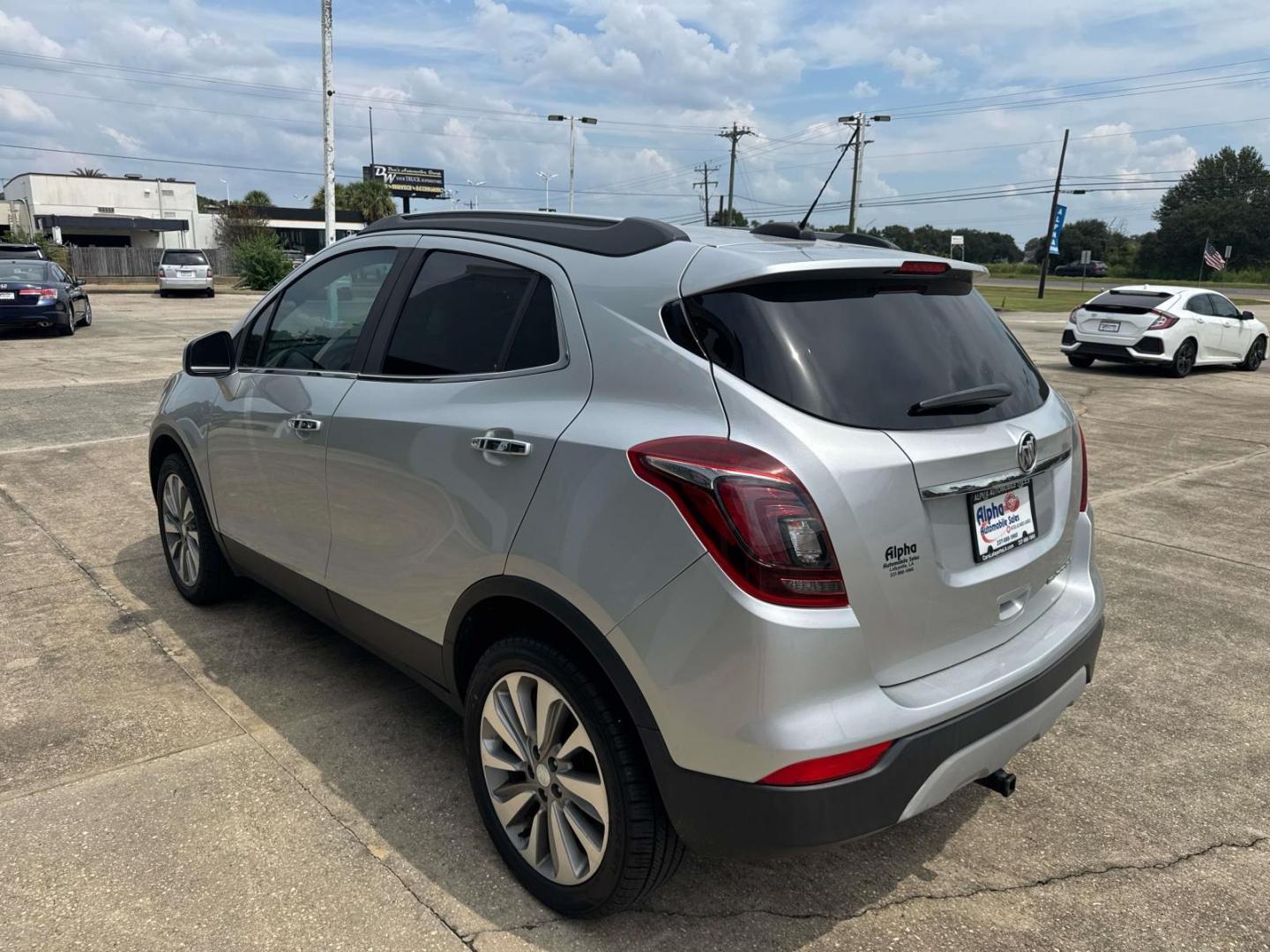 2020 Quicksilver Metallic /Ebony Buick Encore FWD 4dr Preferred (KL4CJASB1LB) , Automatic transmission, located at 6904 Johnston St., Lafayette, LA, 70503, (337) 988-1960, 30.143589, -92.100601 - Photo#8