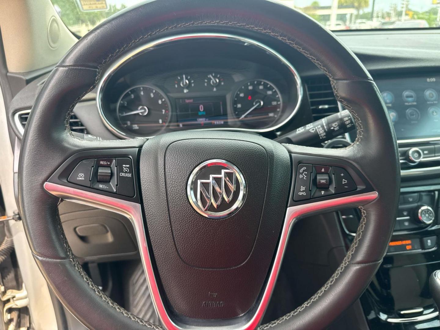 2020 Quicksilver Metallic /Ebony Buick Encore FWD 4dr Preferred (KL4CJASB1LB) , Automatic transmission, located at 6904 Johnston St., Lafayette, LA, 70503, (337) 988-1960, 30.143589, -92.100601 - Photo#27