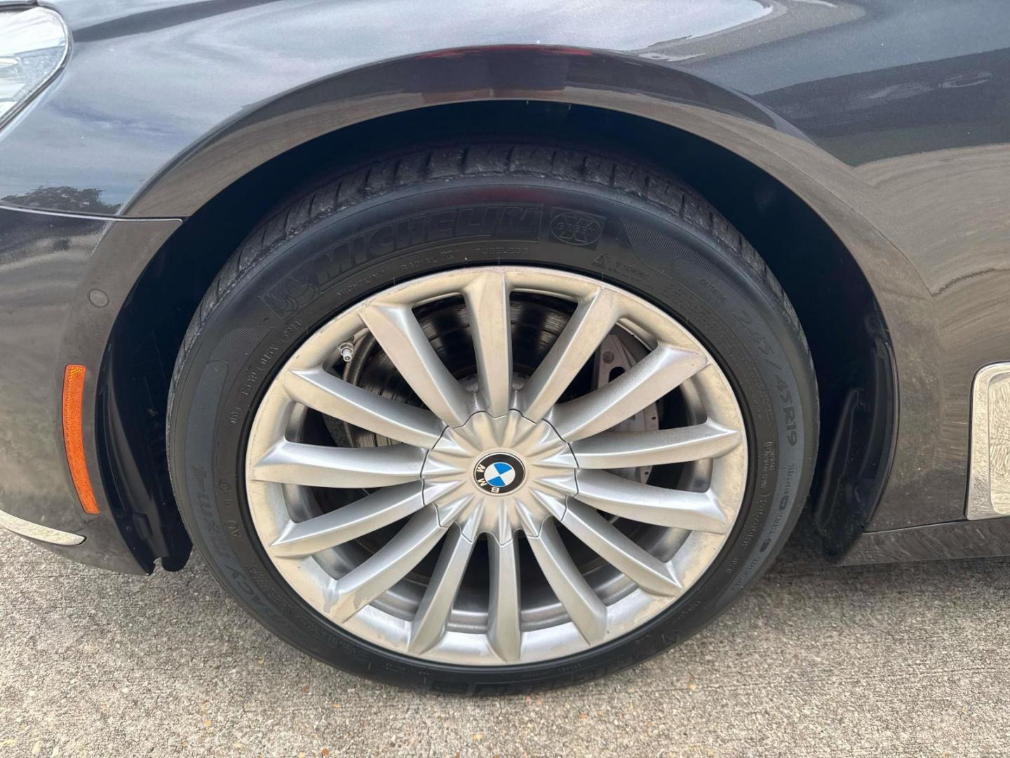 2016 Black /Canberra Beige BMW 7 Series 4dr Sdn 740i RWD (WBA7E2C53GG) , Automatic transmission, located at 6904 Johnston St., Lafayette, LA, 70503, (337) 988-1960, 30.143589, -92.100601 - Photo#7
