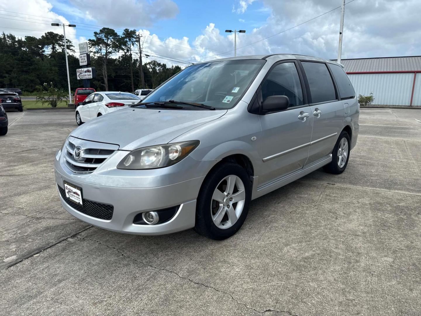 2005 Sunlight Silver Metallic /Gray Mazda MPV 4dr LX (JM3LW28J050) , Automatic transmission, located at 6904 Johnston St., Lafayette, LA, 70503, (337) 988-1960, 30.143589, -92.100601 - Photo#2
