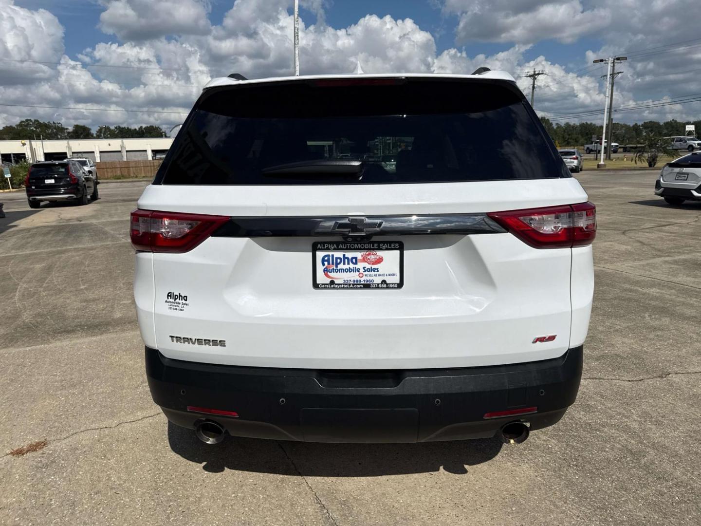 2020 Summit White /Jet Black Chevrolet Traverse FWD 4dr RS (1GNERJKWXLJ) , Automatic transmission, located at 6904 Johnston St., Lafayette, LA, 70503, (337) 988-1960, 30.143589, -92.100601 - Photo#5
