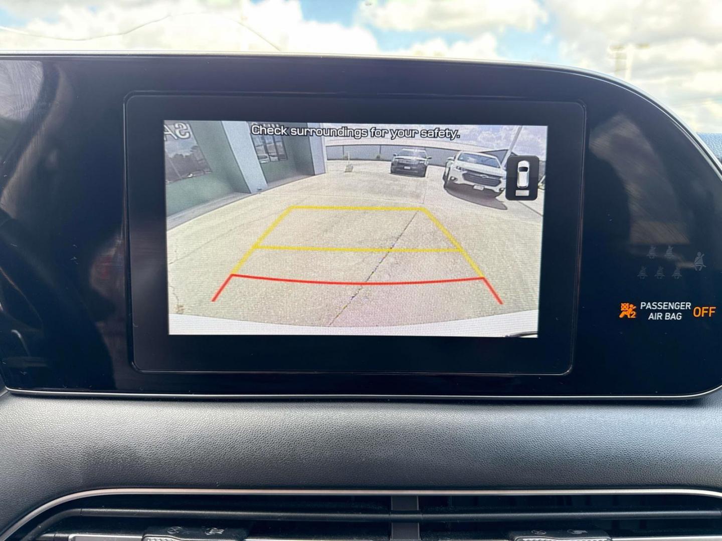2020 Cream White /Black Hyundai Palisade SEL FWD (KM8R24HE4LU) , Automatic transmission, located at 6904 Johnston St., Lafayette, LA, 70503, (337) 988-1960, 30.143589, -92.100601 - Photo#27