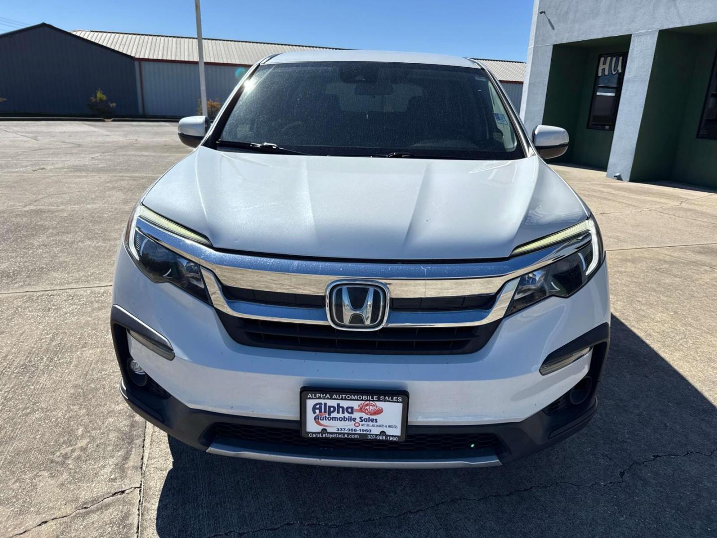 2020 Platinum White Pearl /Black Honda Pilot EX 2WD (5FNYF5H38LB) , Automatic transmission, located at 6904 Johnston St., Lafayette, LA, 70503, (337) 988-1960, 30.143589, -92.100601 - Photo#1