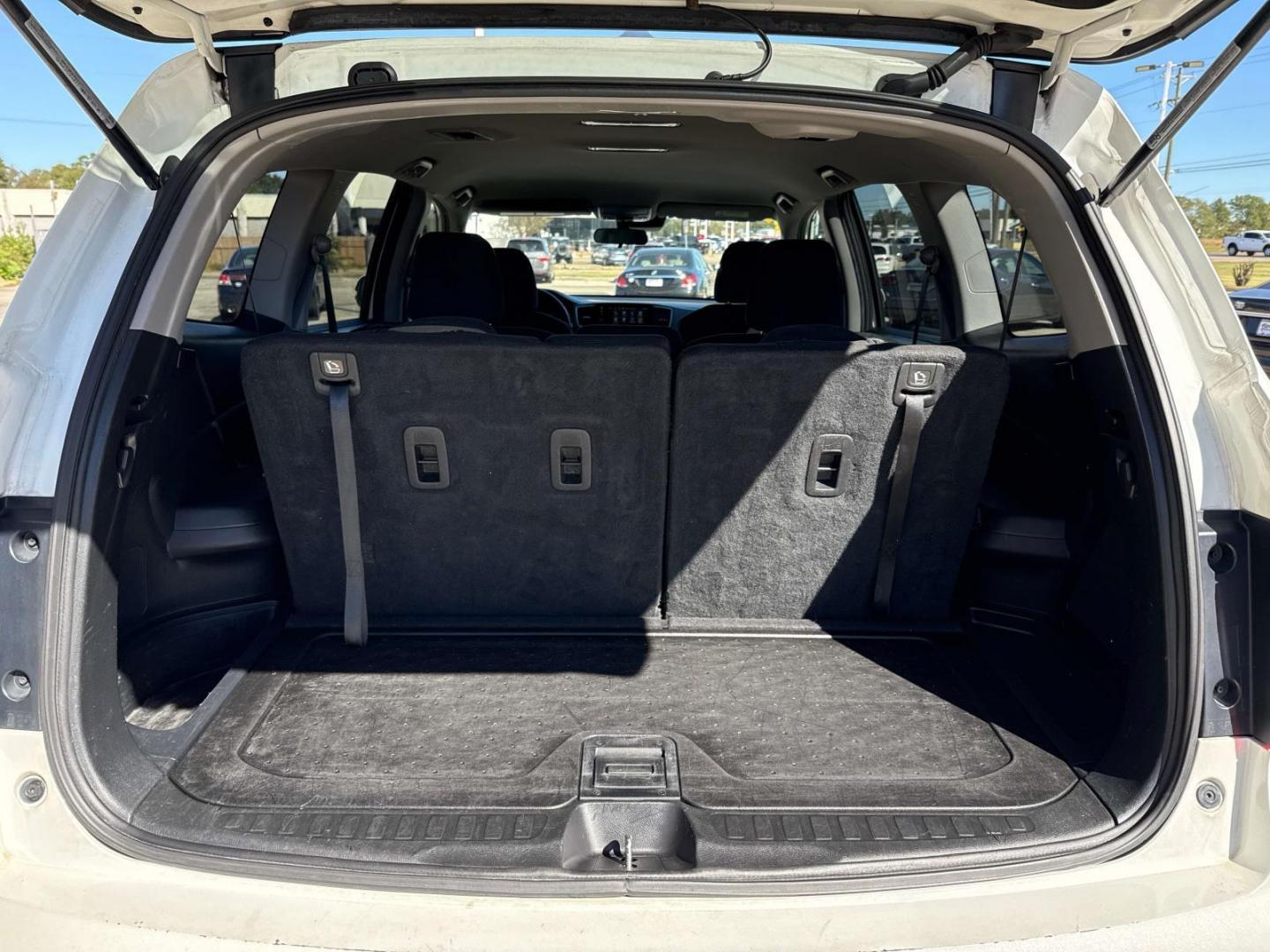 2020 Platinum White Pearl /Black Honda Pilot EX 2WD (5FNYF5H38LB) , Automatic transmission, located at 6904 Johnston St., Lafayette, LA, 70503, (337) 988-1960, 30.143589, -92.100601 - Photo#7