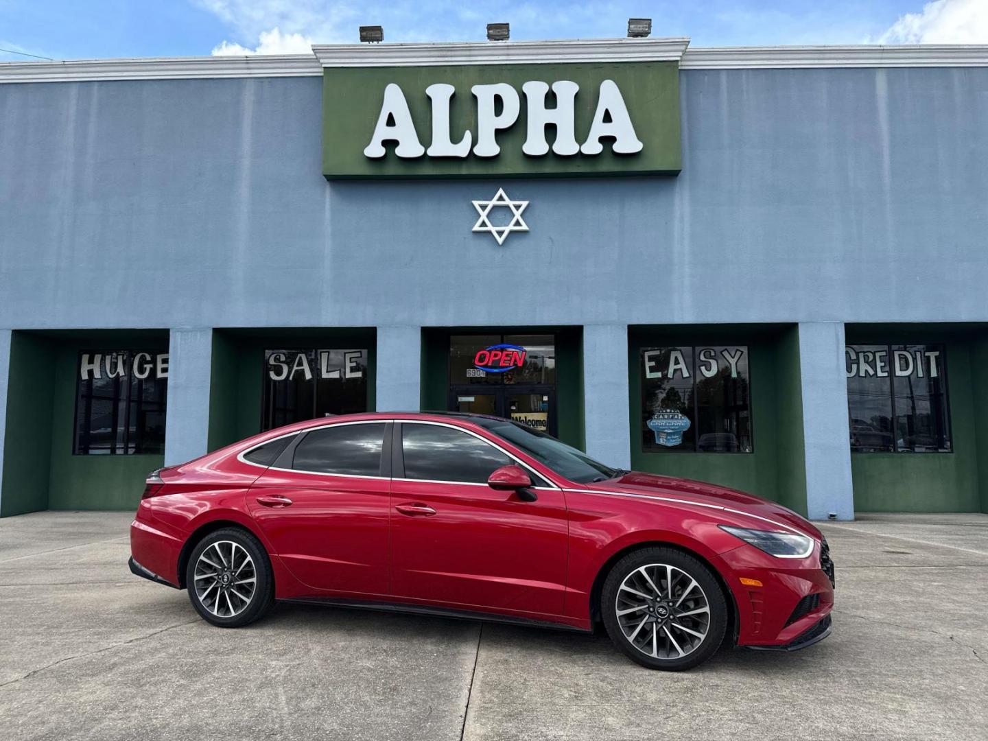 2020 Calypso Red /Black Hyundai Sonata Limited 1.6T (5NPEH4J20LH) , Automatic transmission, located at 6904 Johnston St., Lafayette, LA, 70503, (337) 988-1960, 30.143589, -92.100601 - Photo#0
