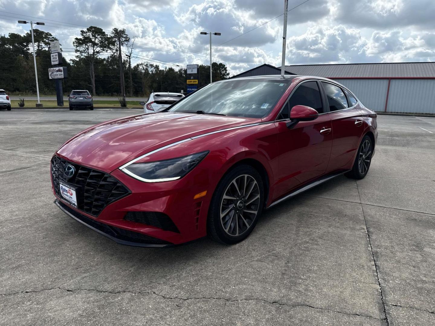 2020 Calypso Red /Black Hyundai Sonata Limited 1.6T (5NPEH4J20LH) , Automatic transmission, located at 6904 Johnston St., Lafayette, LA, 70503, (337) 988-1960, 30.143589, -92.100601 - Photo#2