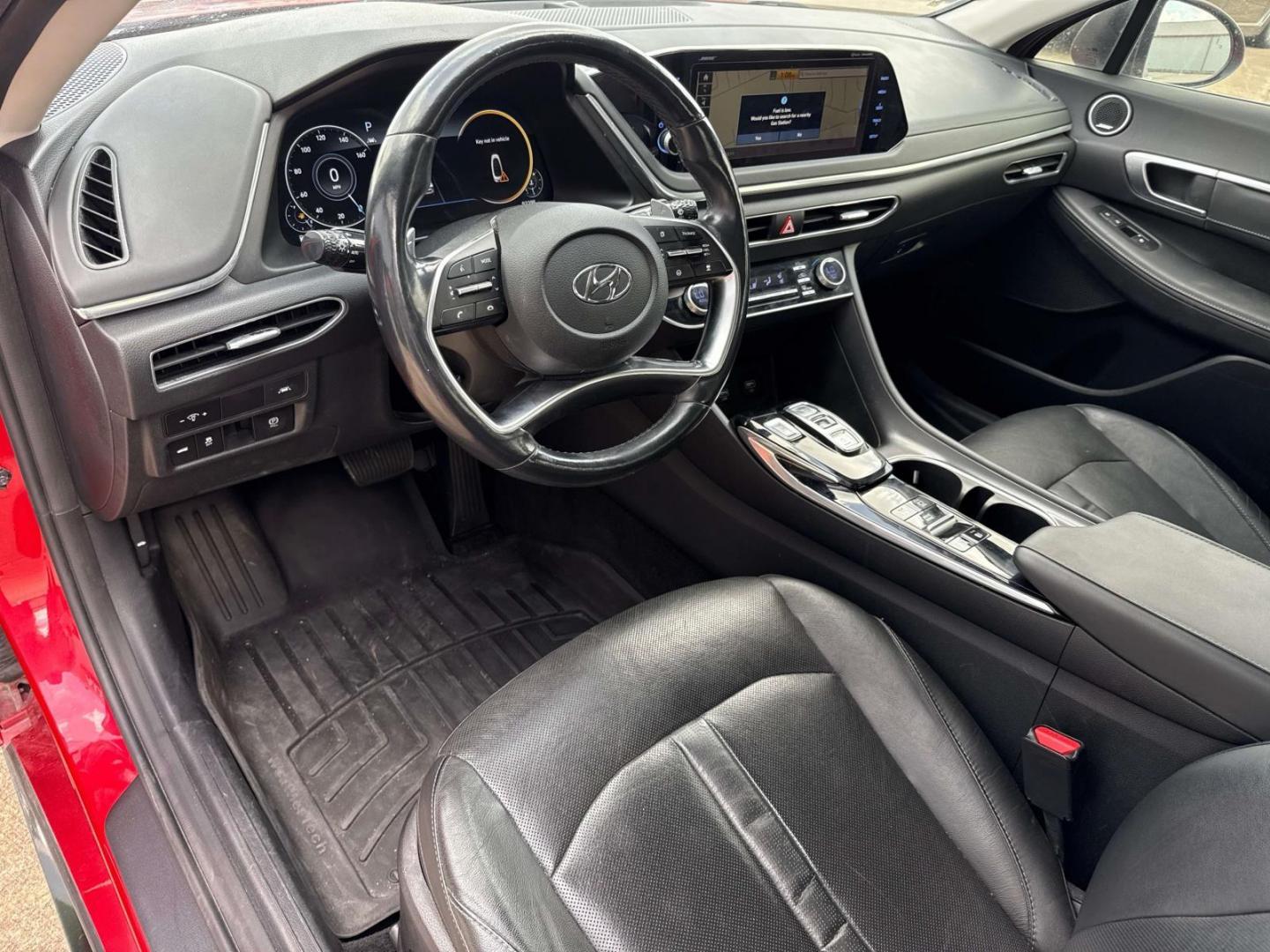 2020 Calypso Red /Black Hyundai Sonata Limited 1.6T (5NPEH4J20LH) , Automatic transmission, located at 6904 Johnston St., Lafayette, LA, 70503, (337) 988-1960, 30.143589, -92.100601 - Photo#20