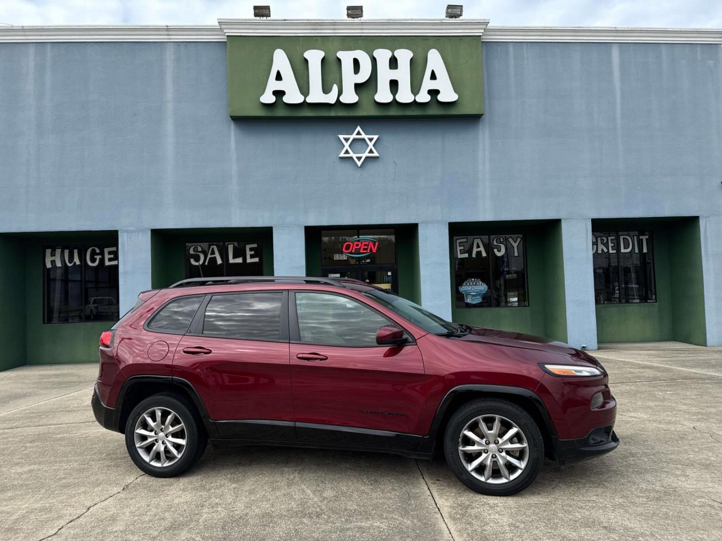 2018 Velvet Red Pearlcoat /Black Jeep Cherokee Latitude Tech Connect FWD (1C4PJLCB8JD) , Automatic transmission, located at 6904 Johnston St., Lafayette, LA, 70503, (337) 988-1960, 30.143589, -92.100601 - Photo#0