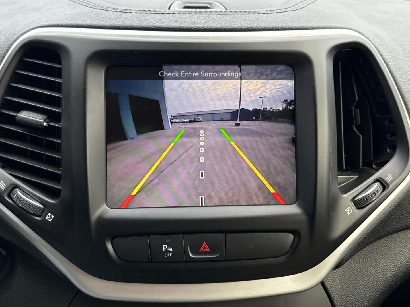 2018 Velvet Red Pearlcoat /Black Jeep Cherokee Latitude Tech Connect FWD (1C4PJLCB8JD) , Automatic transmission, located at 6904 Johnston St., Lafayette, LA, 70503, (337) 988-1960, 30.143589, -92.100601 - Photo#26