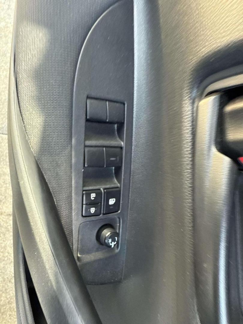 2022 Classic Silver Metallic /Black Toyota Corolla LE CVT (Natl) (5YFEPMAE4NP) , Automatic transmission, located at 6904 Johnston St., Lafayette, LA, 70503, (337) 988-1960, 30.143589, -92.100601 - Photo#17