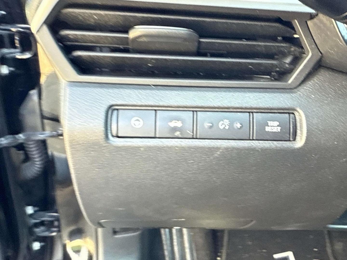 2019 Super Black /Charcoal Nissan Altima 2.5 SL Sedan (1N4BL4EV5KC) , Automatic transmission, located at 6904 Johnston St., Lafayette, LA, 70503, (337) 988-1960, 30.143589, -92.100601 - Photo#24