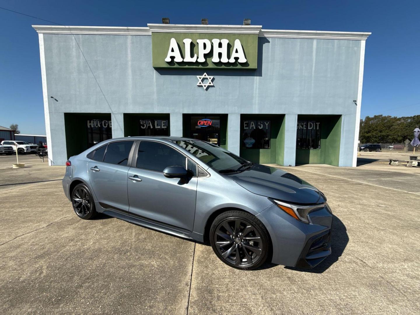 2024 Classic Silver Metallic /Black/Red Toyota Corolla SE CVT (Natl) (5YFS4MCE5RP) , Automatic transmission, located at 6904 Johnston St., Lafayette, LA, 70503, (337) 988-1960, 30.143589, -92.100601 - Photo#0