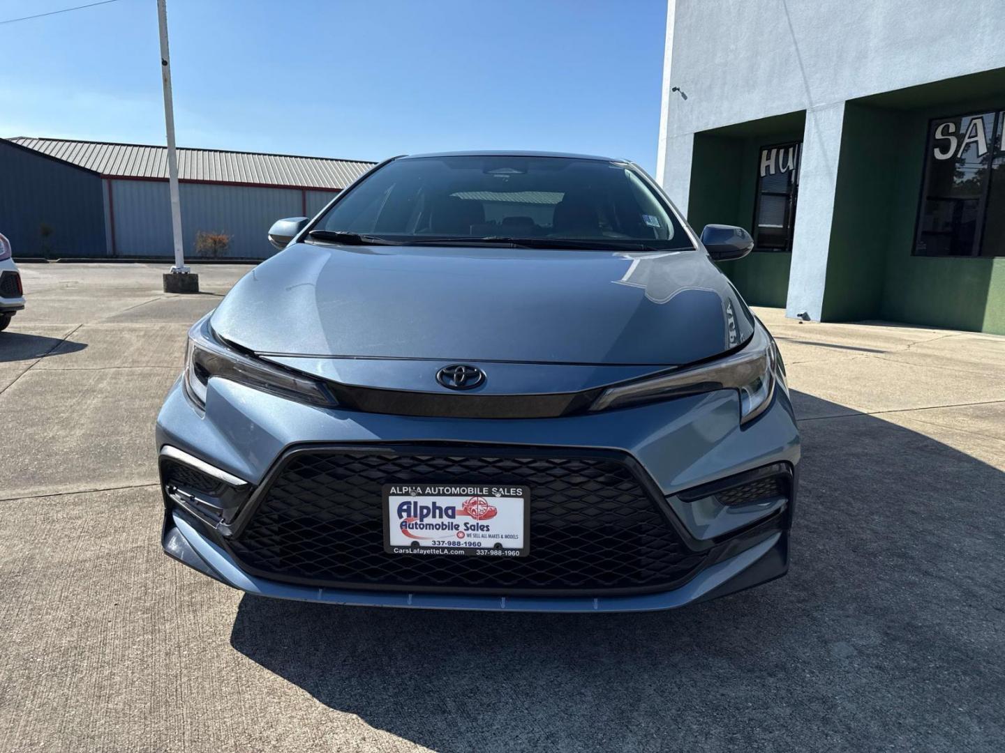 2024 Classic Silver Metallic /Black/Red Toyota Corolla SE CVT (Natl) (5YFS4MCE5RP) , Automatic transmission, located at 6904 Johnston St., Lafayette, LA, 70503, (337) 988-1960, 30.143589, -92.100601 - Photo#1