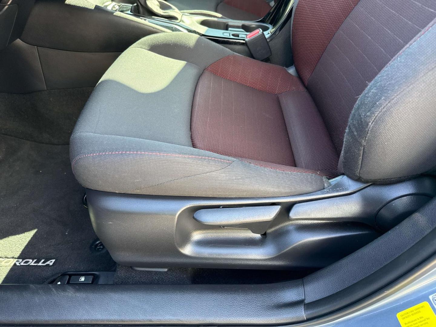 2024 Classic Silver Metallic /Black/Red Toyota Corolla SE CVT (Natl) (5YFS4MCE5RP) , Automatic transmission, located at 6904 Johnston St., Lafayette, LA, 70503, (337) 988-1960, 30.143589, -92.100601 - Photo#15