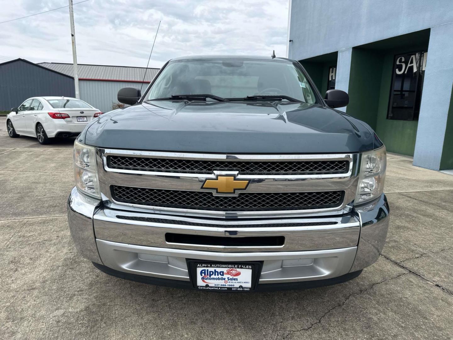 2013 Blue Granite Metallic /Ebony Chevrolet Silverado 1500 2WD Crew Cab 143.5 LT (3GCPCSE06DG) , Automatic transmission, located at 6904 Johnston St., Lafayette, LA, 70503, (337) 988-1960, 30.143589, -92.100601 - Photo#1