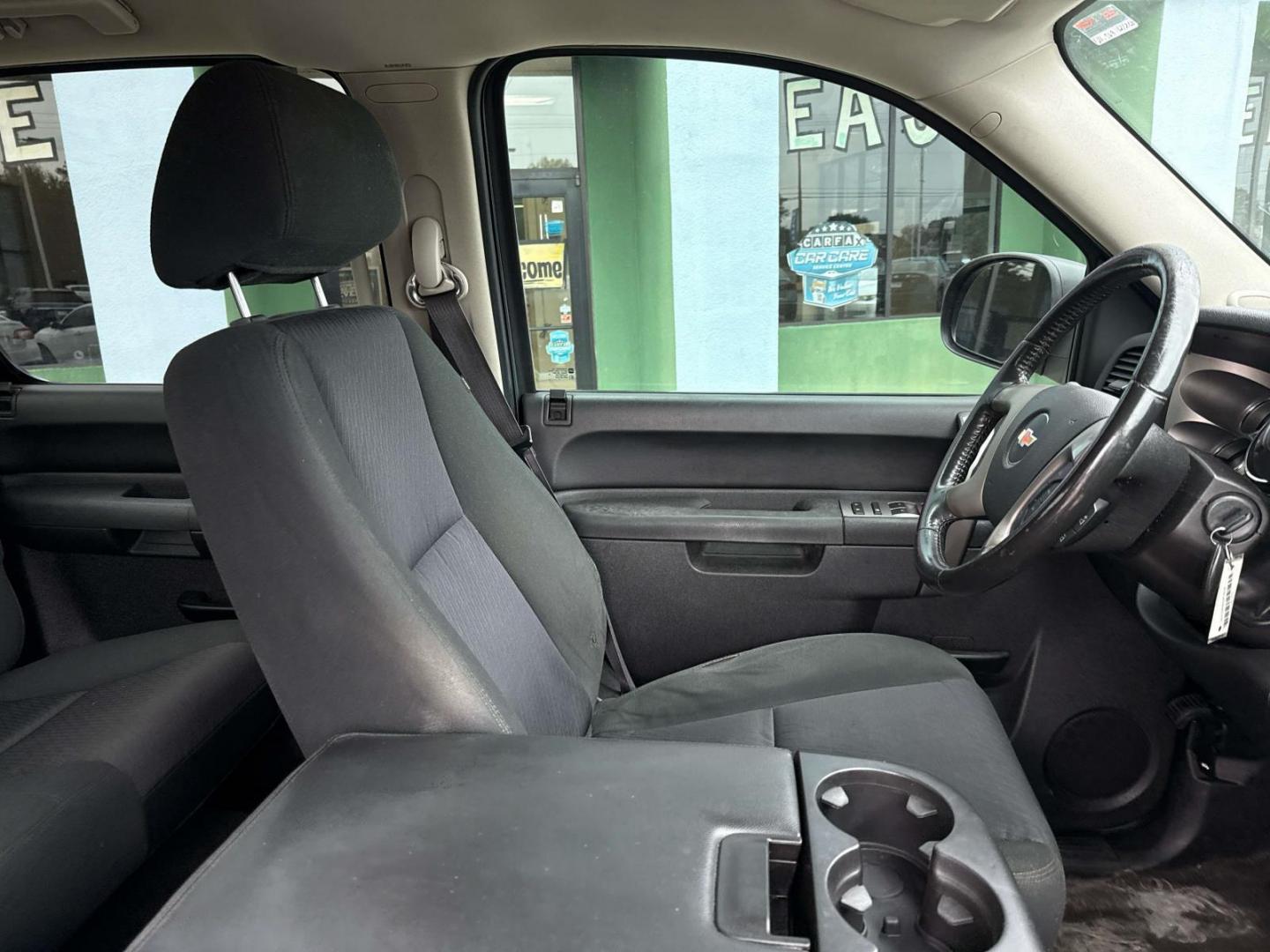 2013 Blue Granite Metallic /Ebony Chevrolet Silverado 1500 2WD Crew Cab 143.5 LT (3GCPCSE06DG) , Automatic transmission, located at 6904 Johnston St., Lafayette, LA, 70503, (337) 988-1960, 30.143589, -92.100601 - Photo#9