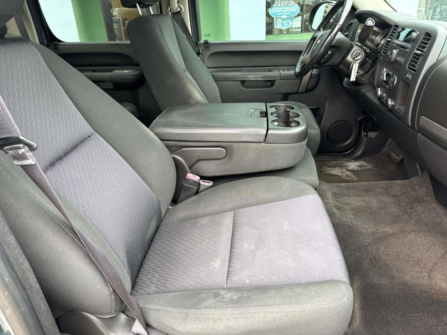 2013 Blue Granite Metallic /Ebony Chevrolet Silverado 1500 2WD Crew Cab 143.5 LT (3GCPCSE06DG) , Automatic transmission, located at 6904 Johnston St., Lafayette, LA, 70503, (337) 988-1960, 30.143589, -92.100601 - Photo#10