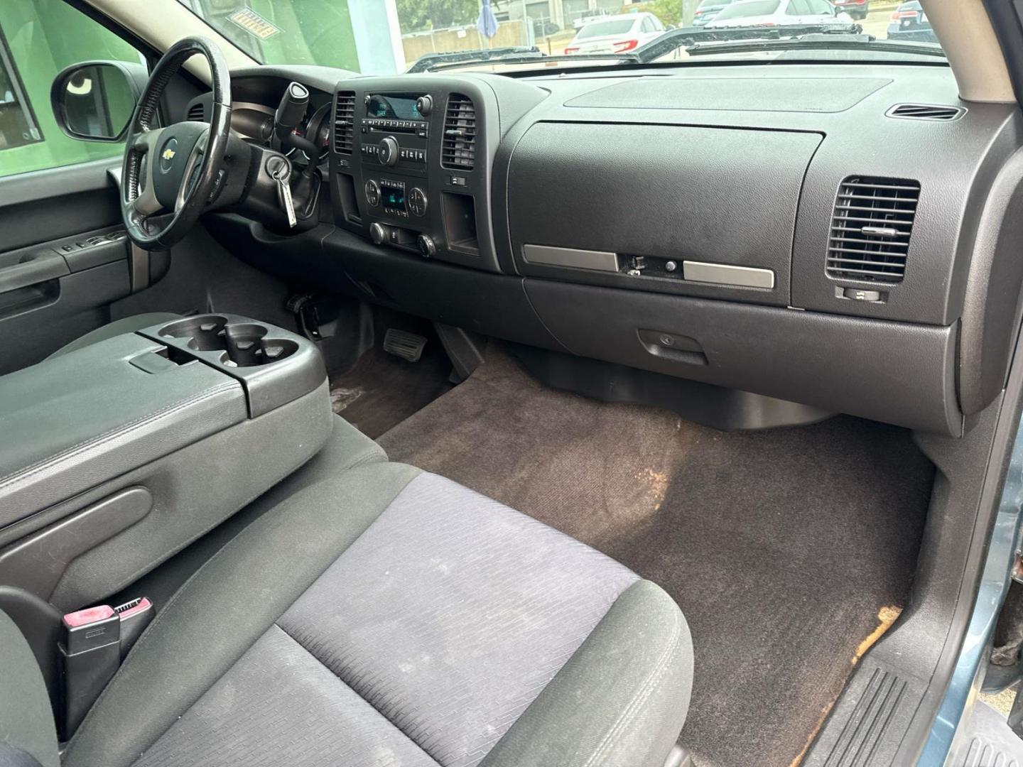 2013 Blue Granite Metallic /Ebony Chevrolet Silverado 1500 2WD Crew Cab 143.5 LT (3GCPCSE06DG) , Automatic transmission, located at 6904 Johnston St., Lafayette, LA, 70503, (337) 988-1960, 30.143589, -92.100601 - Photo#12
