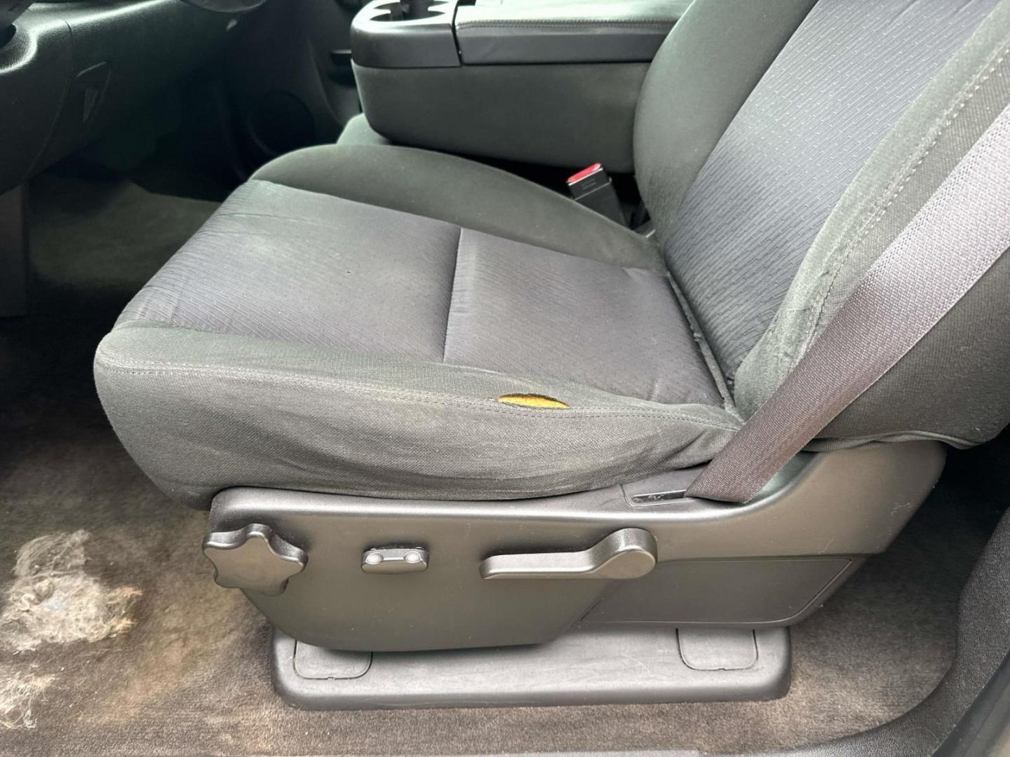 2013 Blue Granite Metallic /Ebony Chevrolet Silverado 1500 2WD Crew Cab 143.5 LT (3GCPCSE06DG) , Automatic transmission, located at 6904 Johnston St., Lafayette, LA, 70503, (337) 988-1960, 30.143589, -92.100601 - Photo#16