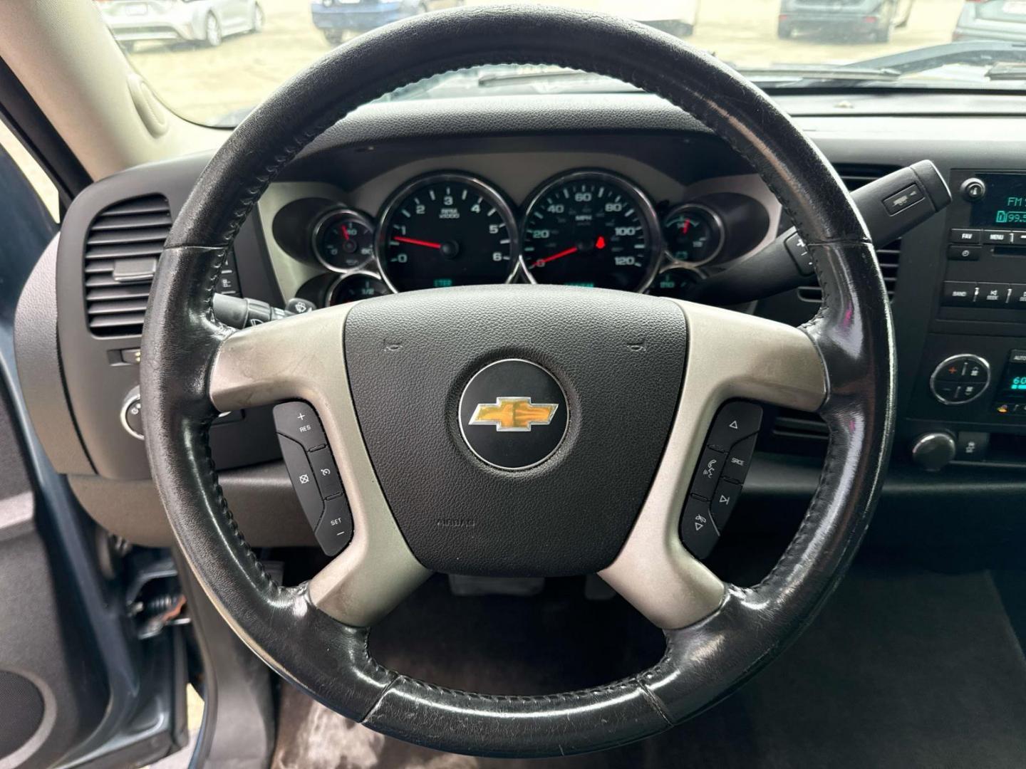 2013 Blue Granite Metallic /Ebony Chevrolet Silverado 1500 2WD Crew Cab 143.5 LT (3GCPCSE06DG) , Automatic transmission, located at 6904 Johnston St., Lafayette, LA, 70503, (337) 988-1960, 30.143589, -92.100601 - Photo#20