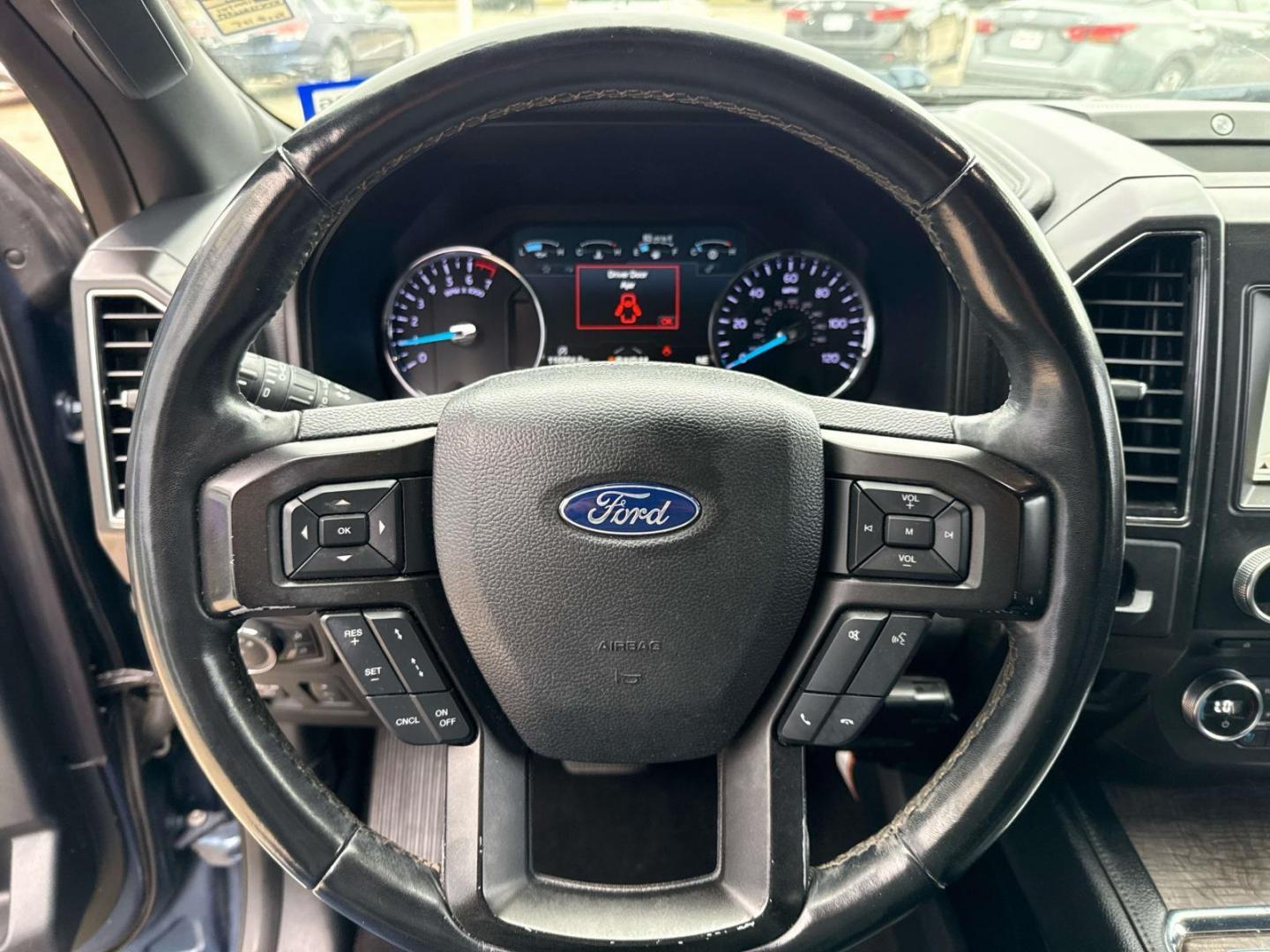 2018 Blue Metallic /Ebony Ford Expedition Limited 4x2 (1FMJU1KT4JE) , Automatic transmission, located at 6904 Johnston St., Lafayette, LA, 70503, (337) 988-1960, 30.143589, -92.100601 - Photo#20