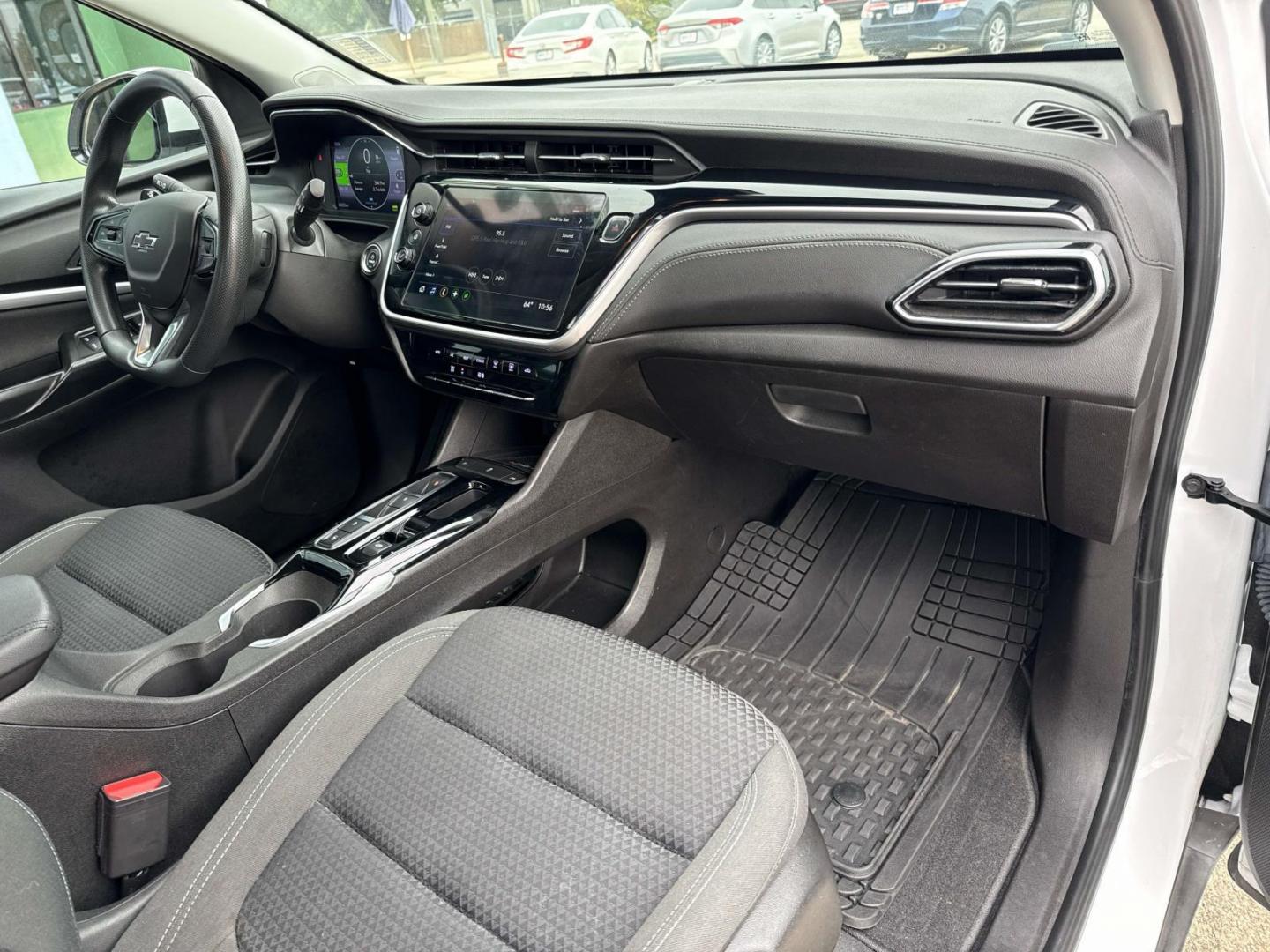 2022 Summit White /Jet Black Chevrolet Bolt EUV FWD 4dr LT (1G1FY6S09N4) , Automatic transmission, located at 6904 Johnston St., Lafayette, LA, 70503, (337) 988-1960, 30.143589, -92.100601 - Photo#12