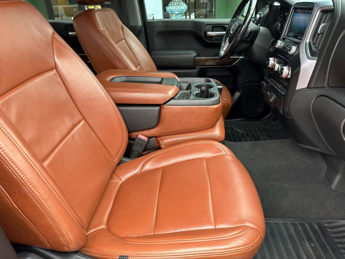 2020 Summit White /Dark Walnut/Slate GMC Sierra 1500 2WD Crew Cab 147 Elevation (3GTP8CED6LG) , Automatic transmission, located at 6904 Johnston St., Lafayette, LA, 70503, (337) 988-1960, 30.143589, -92.100601 - Photo#10