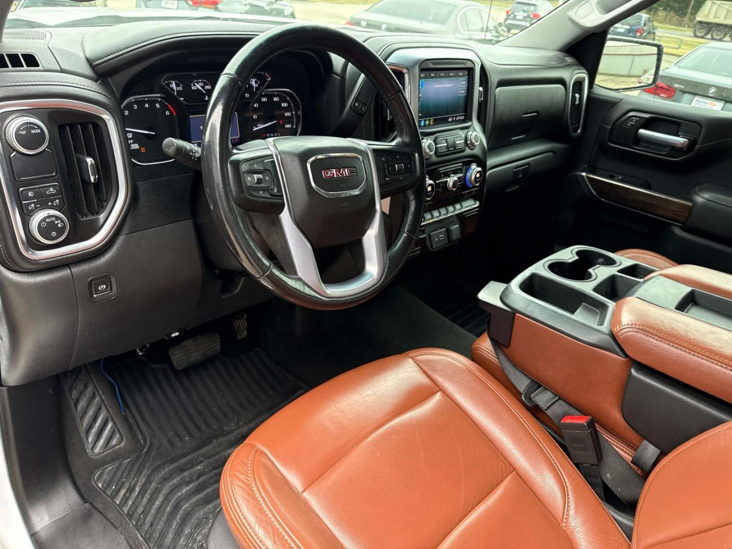 2020 Summit White /Dark Walnut/Slate GMC Sierra 1500 2WD Crew Cab 147 Elevation (3GTP8CED6LG) , Automatic transmission, located at 6904 Johnston St., Lafayette, LA, 70503, (337) 988-1960, 30.143589, -92.100601 - Photo#18