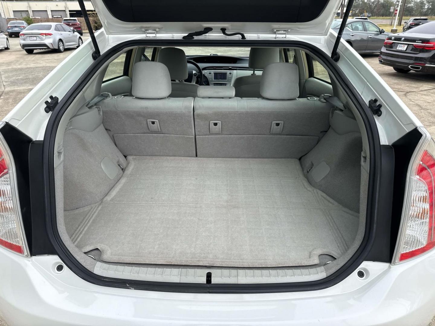 2013 Blizzard Pearl /Dark Gray Toyota Prius 5dr HB One (Natl) (JTDKN3DU8D5) , Automatic transmission, located at 6904 Johnston St., Lafayette, LA, 70503, (337) 988-1960, 30.143589, -92.100601 - Photo#7