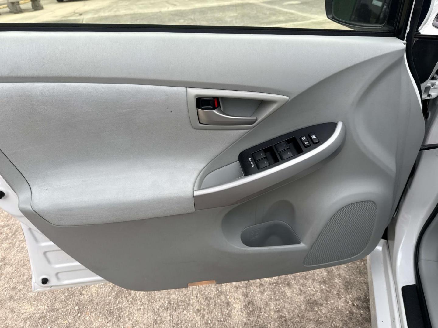 2013 Blizzard Pearl /Dark Gray Toyota Prius 5dr HB One (Natl) (JTDKN3DU8D5) , Automatic transmission, located at 6904 Johnston St., Lafayette, LA, 70503, (337) 988-1960, 30.143589, -92.100601 - Photo#17