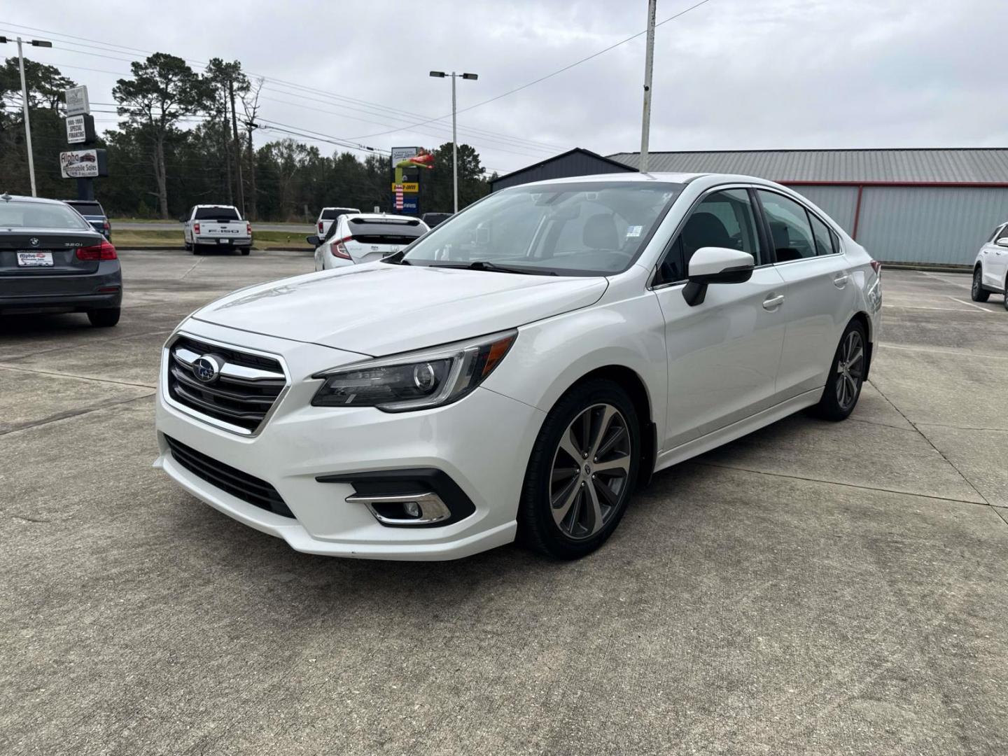 2018 Crystal White Pearl /Slate Black Subaru Legacy 3.6R Limited (4S3BNEN69J3) , Automatic transmission, located at 6904 Johnston St., Lafayette, LA, 70503, (337) 988-1960, 30.143589, -92.100601 - Photo#2