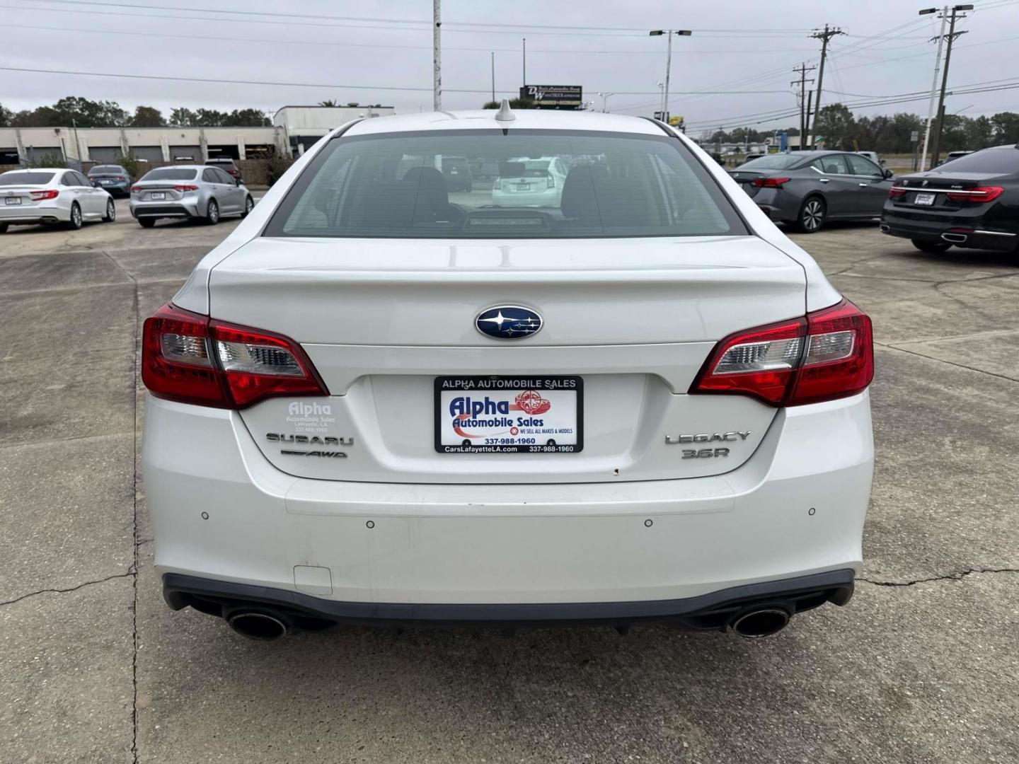 2018 Crystal White Pearl /Slate Black Subaru Legacy 3.6R Limited (4S3BNEN69J3) , Automatic transmission, located at 6904 Johnston St., Lafayette, LA, 70503, (337) 988-1960, 30.143589, -92.100601 - Photo#5